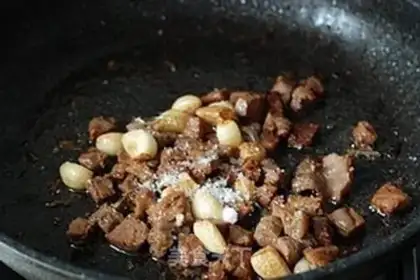 Make Black garlic beef step 7