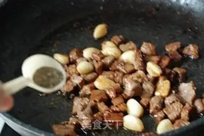 Make Black garlic beef step 8
