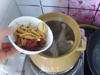 Make Chicken soup step 4