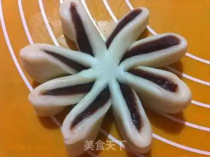 Make White-covered snacks step 17