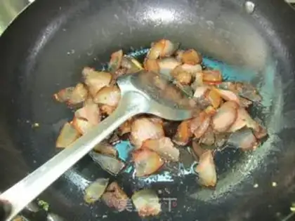 Make Sour bean horns for pork step 2