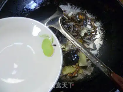 Make Fried crabs step 7