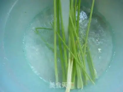 Make The celery crab willows step 3