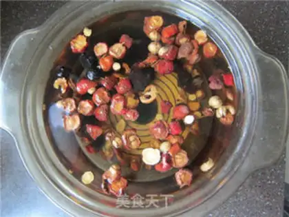 Make Old Beijing palace sour soup step 1