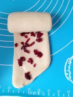 Make Hokkaido cranberry toast step 9