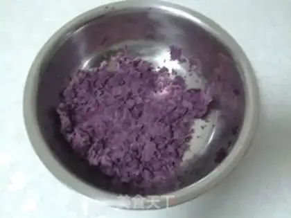 Make Milky potato buns step 1