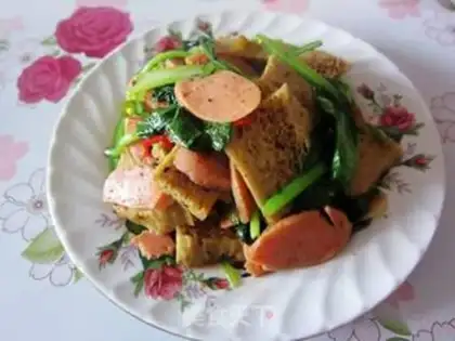 Make Routine ham and noodles step 1