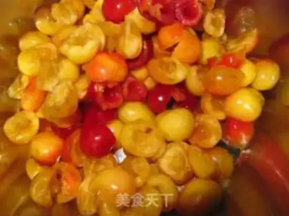 Make Red cherry cans step 7