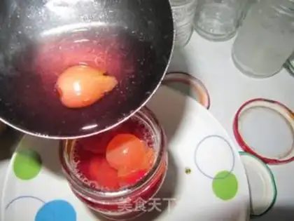 Make Red cherry cans step 12