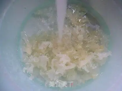 Make Ice melon silver ear step 1