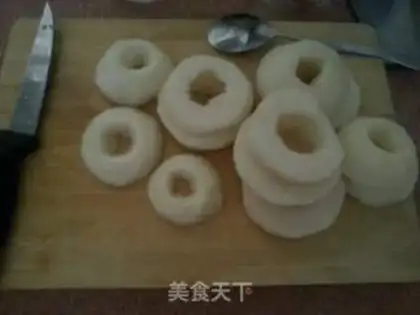 Make A red pear step 2