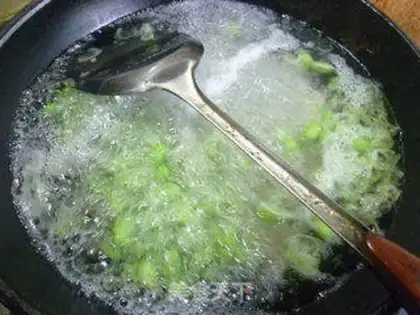 Make Bean with lamb tails step 3