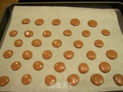Make Chocolate Macalon step 9