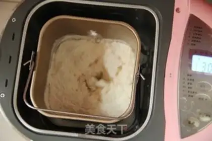 Make Rose buns step 4