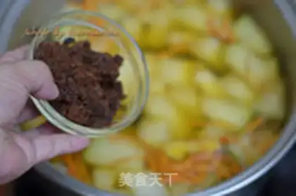 Make A meadow soup step 5