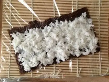 Make Sushi salmon step 2