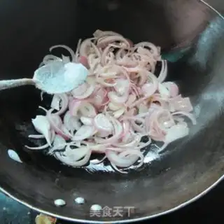 Make Rose buns step 9