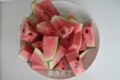 Make Watermelon juice step 1