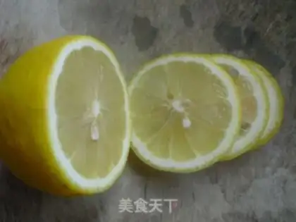 Make Lemon honey tea step 2