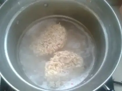 Make Black-muck mushroom noodles step 11