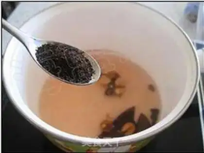 Make Indian chocolate milk tea step 0
