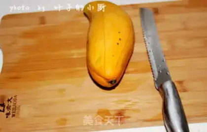 Make Mango juice step 1