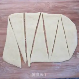 Make Buffalo croissants step 5