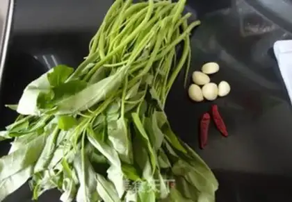 Make Garlic paste step 0