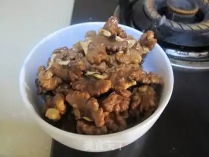 Make Caramel pecan step 2