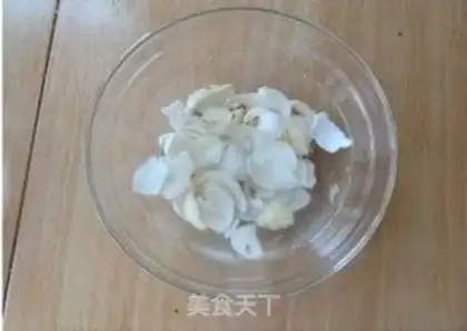 Make Lily