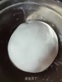 Make Fresh meat buns step 3