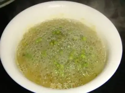 Make Homemade green pepper oil step 5