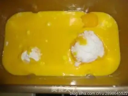 Make Bear bread step 3