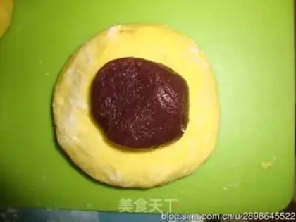 Make Bear bread step 13