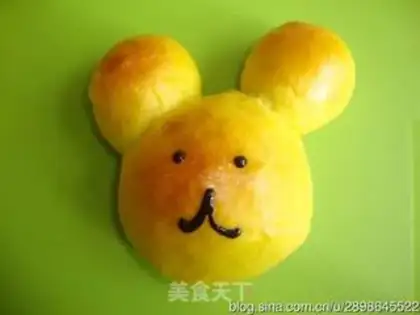 Make Bear bread step 16