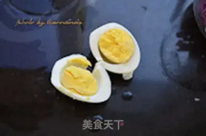 Make A purple egg egg salad step 4