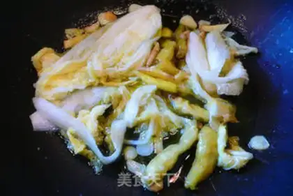 Make Sour soup, fat cow step 5