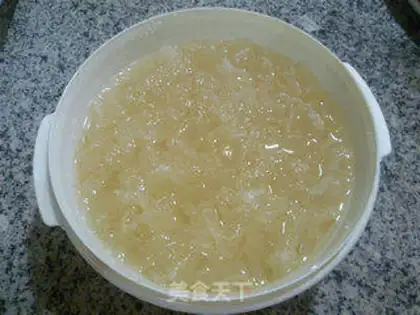Make Silver ears of raisins and raisins step 8