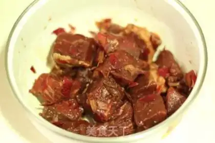 Make Black pepper apple beef step 7