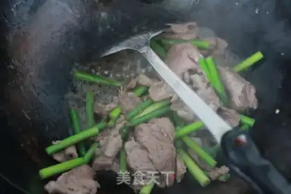 Make Garlic fried meat step 4
