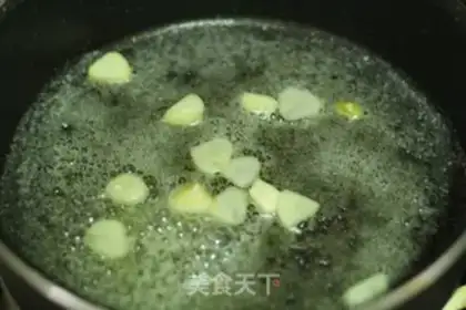 Make Black pepper apple beef step 12