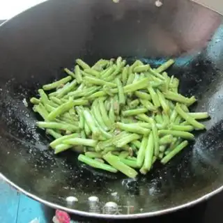 Make Sour bean horns step 7