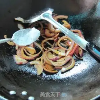Make Onion fried meat step 5