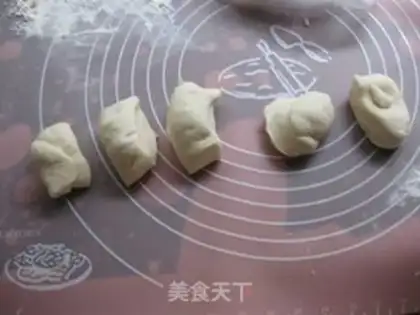 Make Pumpkin buns step 9