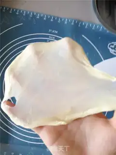 Make Sesame cream rolls step 7