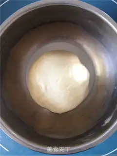 Make Sesame cream rolls step 11
