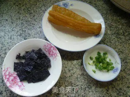Make Cream of lavender soup step 0
