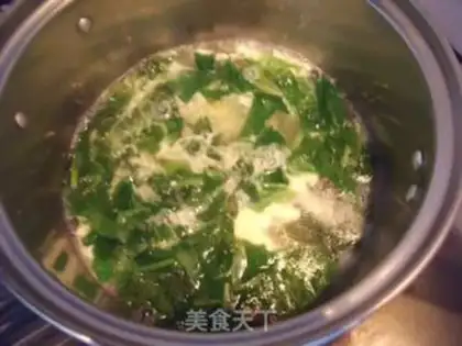 Make Spinach egg soup step 6