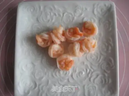 Make Shrimp fruit salad step 3