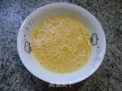 Make Eggs and tomatoes and broccoli step 2
